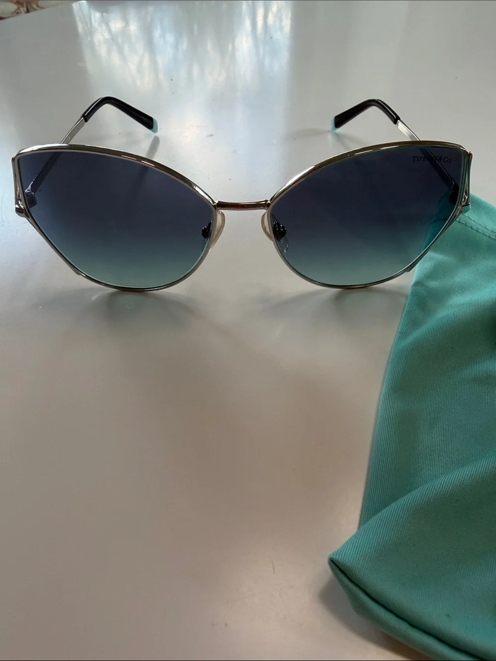 Tiffany & Co. 100% authentic